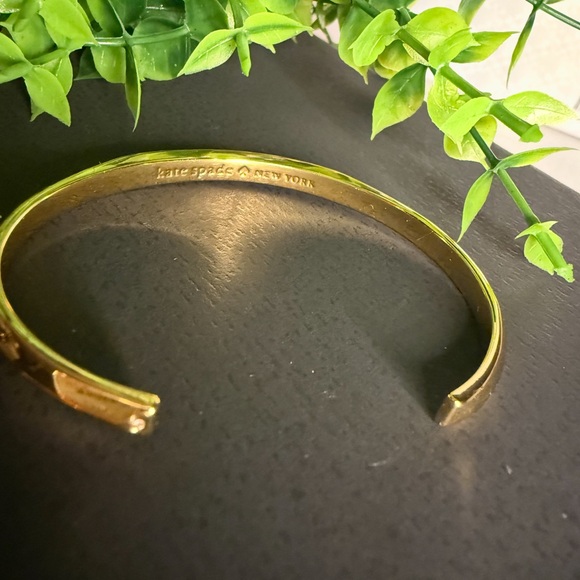 Kate Spade Raise The Bar Gold Pave Cuff Bracelet Crystal NWT - Picture 3 of 5